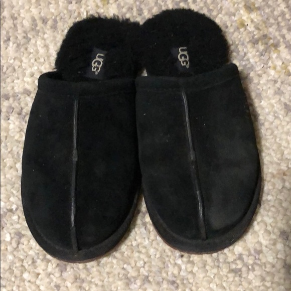 UGG Suede Slippers - Picture 5 of 8